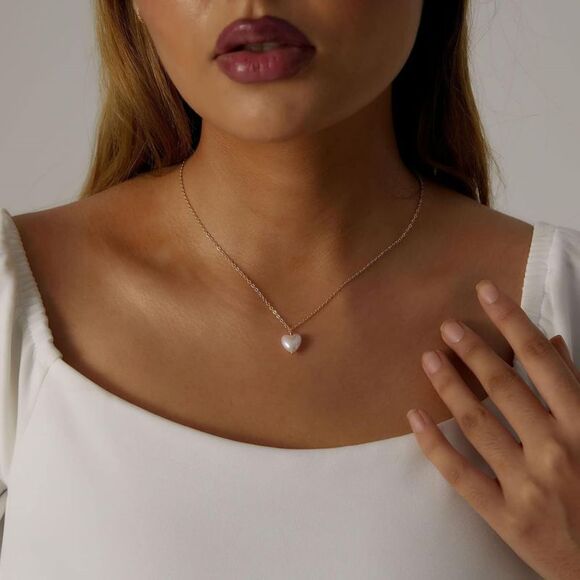 Pearl Heart Pendant Necklace 14K Gold Plated Cable Chain Elegant Gift - Picture 4 of 5